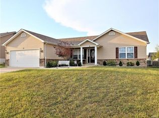 400 Glen Forest Dr, Troy, MO 63379