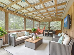 1030 Pauline Ave, Charleston, SC 29412