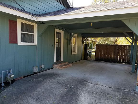 3rd image of 3910 Jande St
