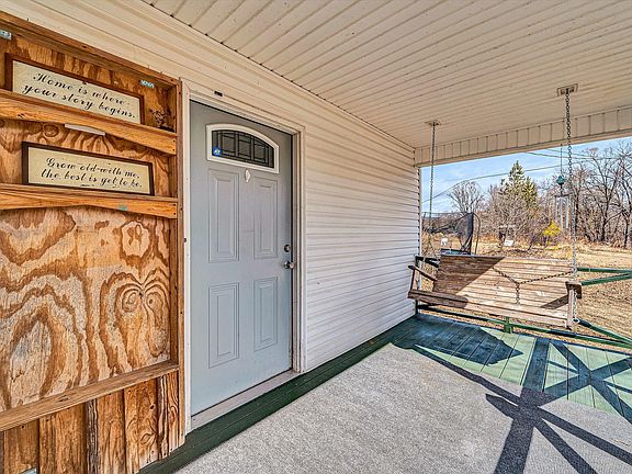 3rd image of 50 Morning Dove Ln