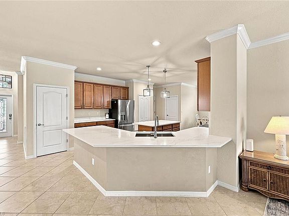 5th image of 3817 Ruby WAY