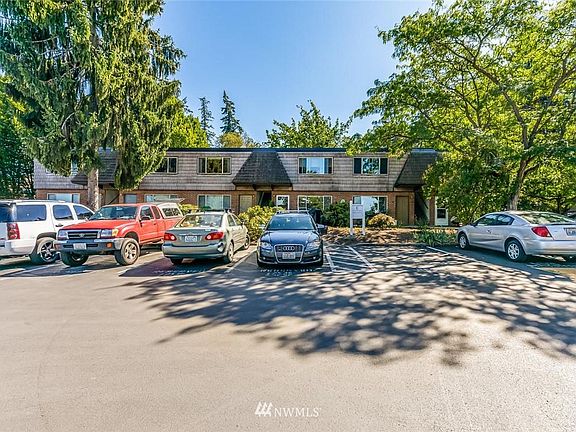2nd image of 3834 175th Ave NE APT E50