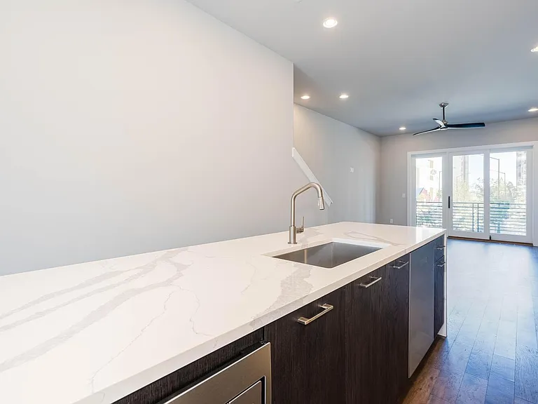673 Ethel St NW — Photo 13