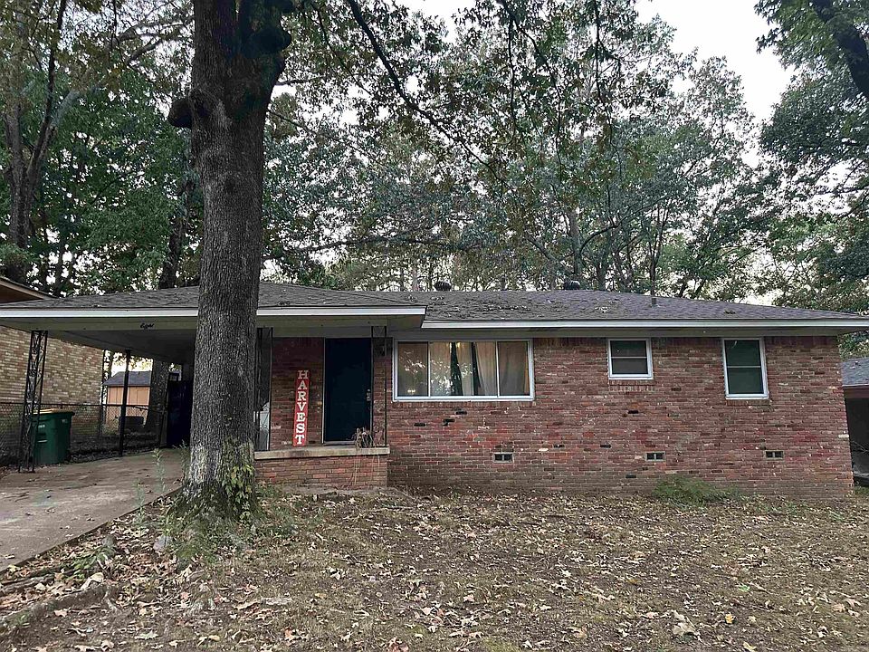 1st image of 8 Michael Dr