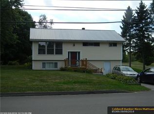 260 Highland Ave, Gardiner, ME 04345