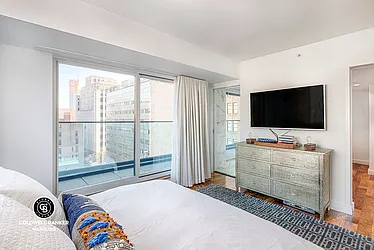 Rented by Coldwell Banker Warburg