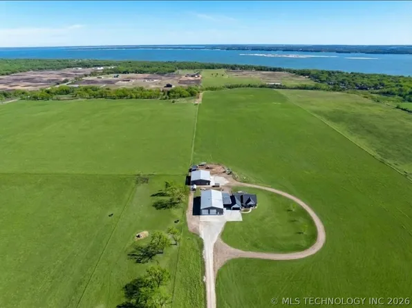 2724 Lark Rd, Kingston, OK 73439