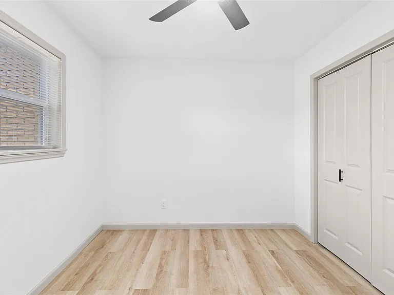 1503 Avenue P #R1 — Photo 8