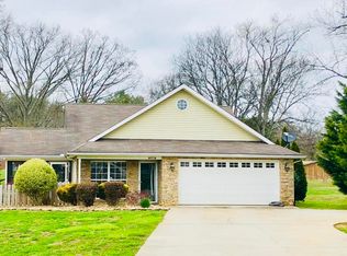 109 Duke Rd, Maryville, TN 37803