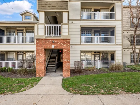 4261 NE Meadow Creek Cir APT 204, Fayetteville, AR 72703