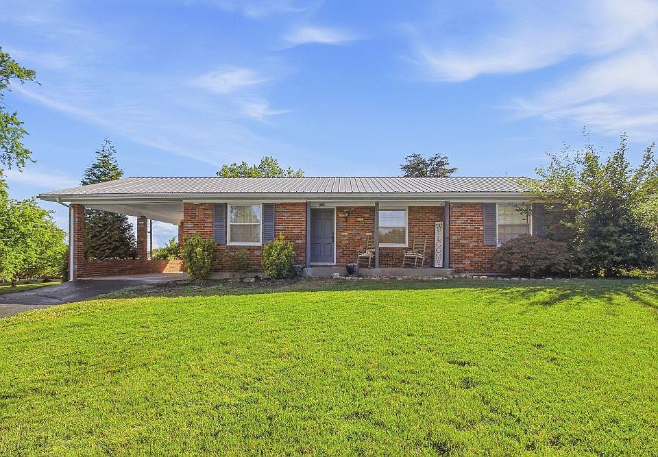 1st image of 1204 Greenview Dr