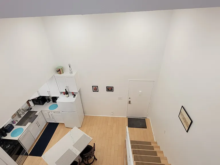 1230 N June St #214 — Photo 24