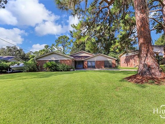 4th image of 387 Hunt Drive