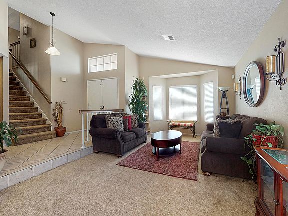 4th image of 1529 Arnica Ln