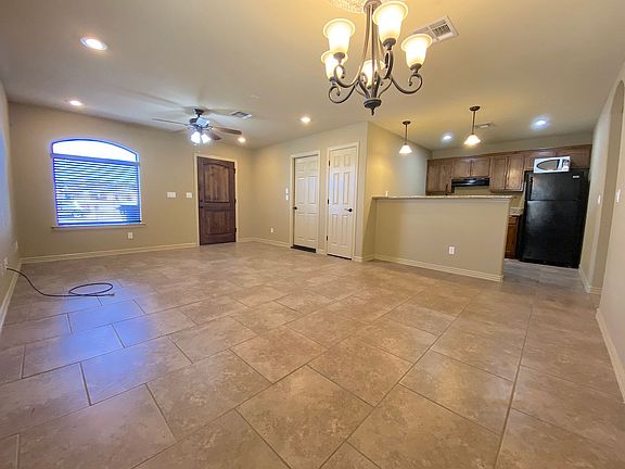 2nd image of 5710 Saluki Dr #A