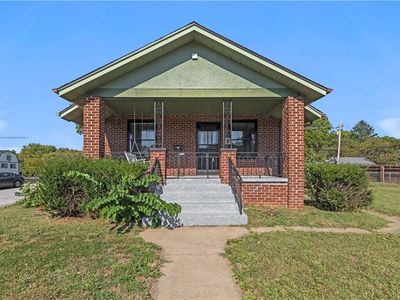 1340 Spruce St, Leavenworth, KS, 66048