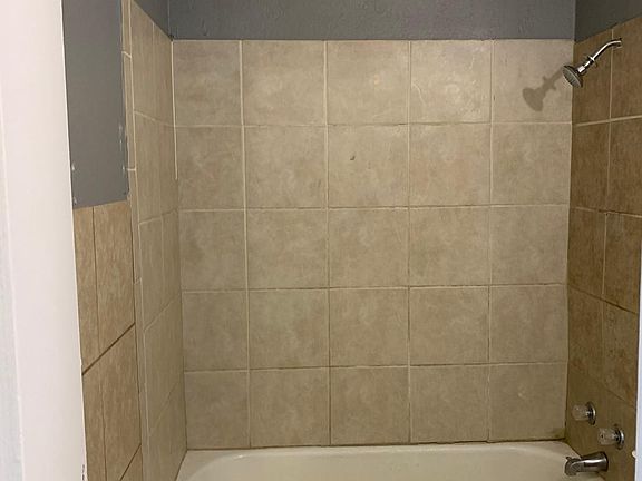 3rd image of 1844 N 18th St APT A