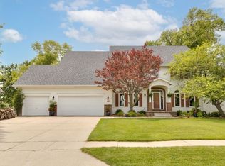 5970 Beechtree Dr, West Des Moines, IA 50266