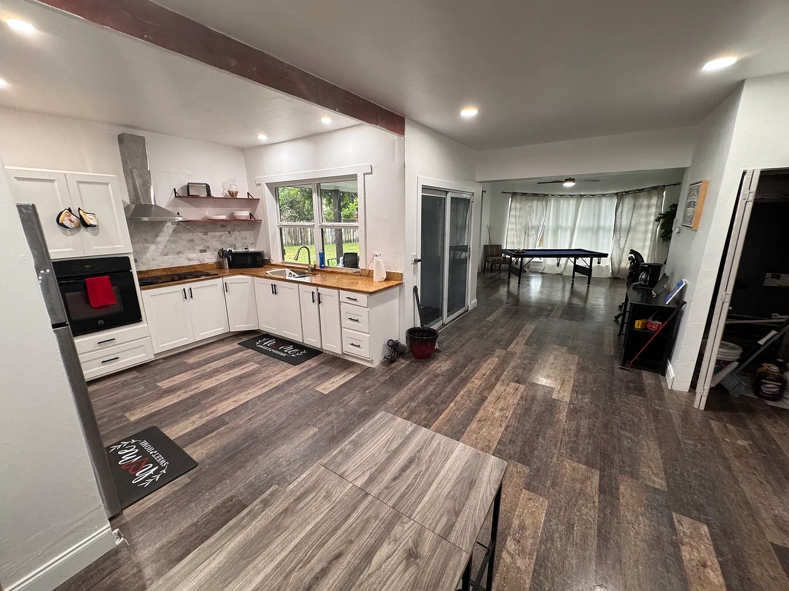 4 bed, 2908 sqft, $5,000 — Photo 3
