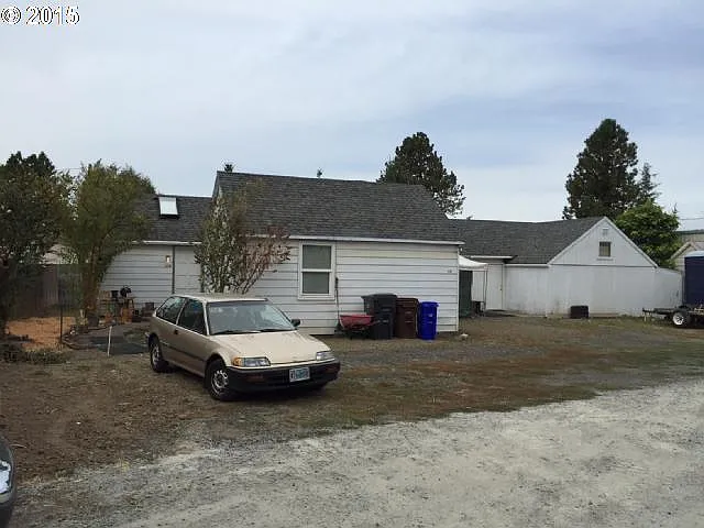 419 Toliver Rd photo 1
