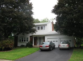 34 Dryden Ter, Phillipsburg, NJ
