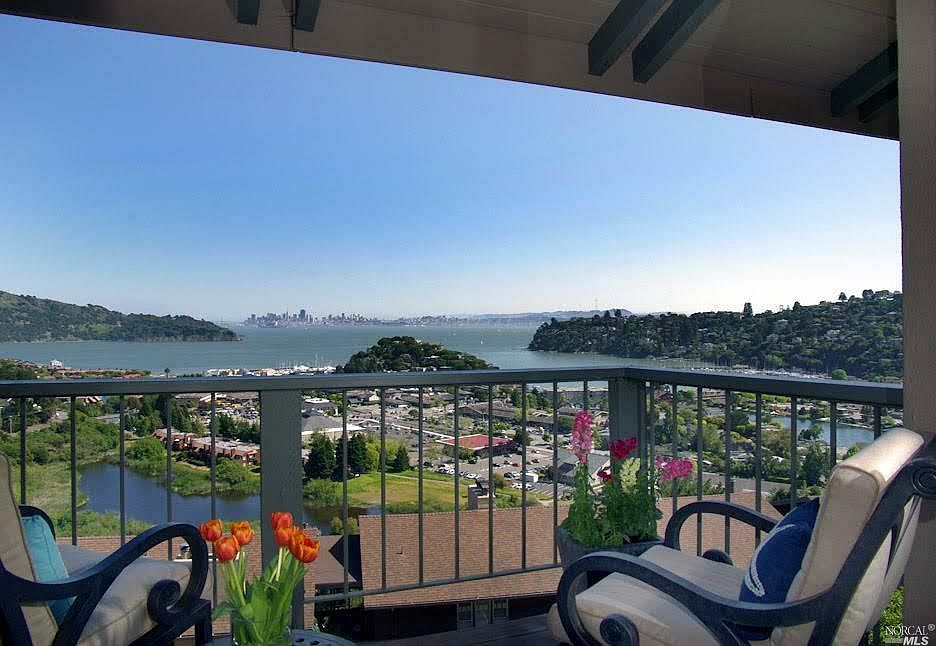 1st image of 25 Corinthian Ct APT 31