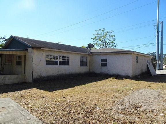 3rd image of 8915 N Boulevard St