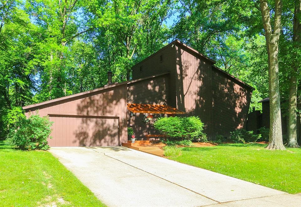 1st image of 4051 Sandstone Ct
