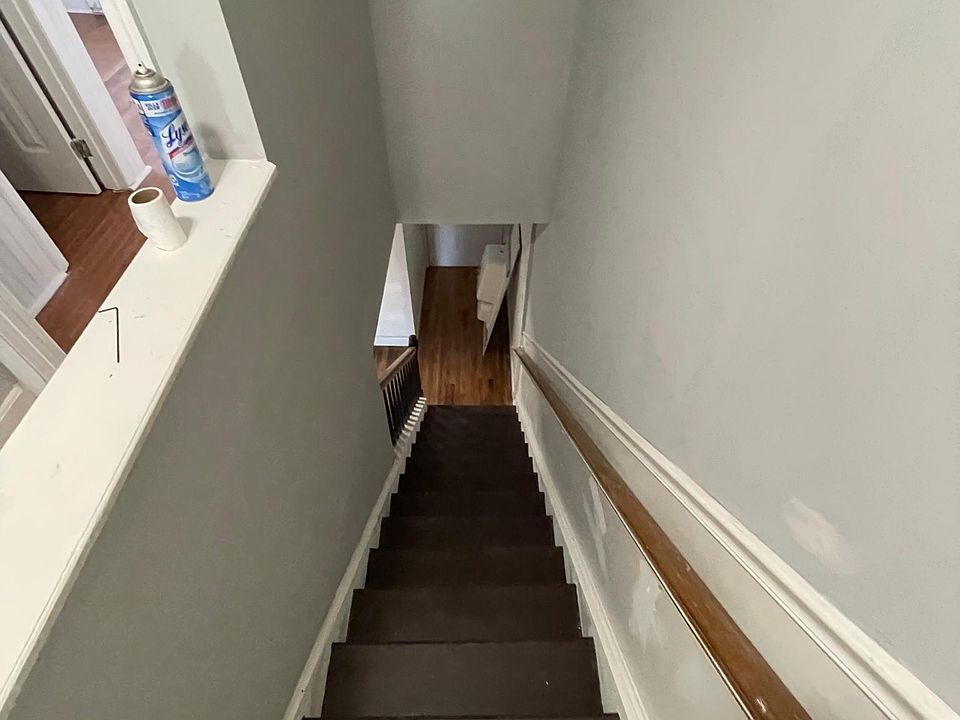 1st image of 22 Maxwell Dr #22