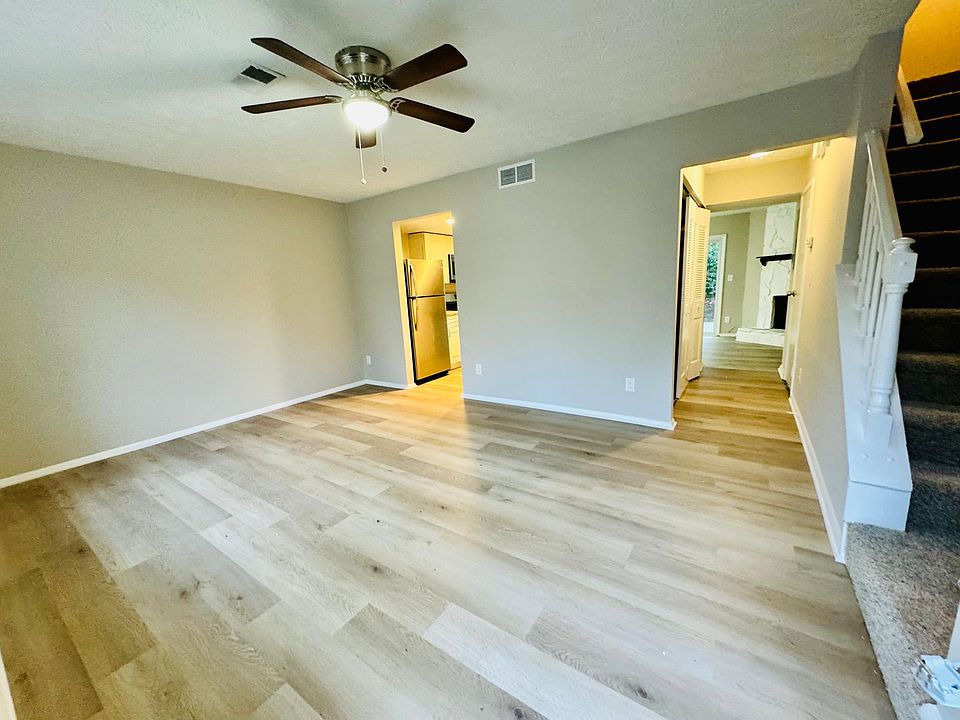 1st image of 6461 Meadow Rue Dr