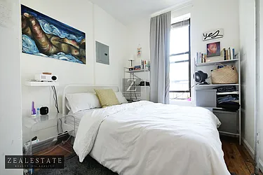 Rented by ZealEstate Group Inc