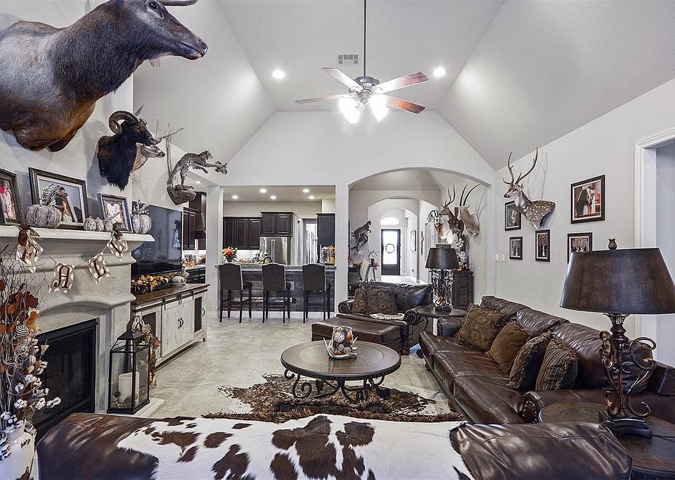 1st image of 1607 Bayou Bend Ln