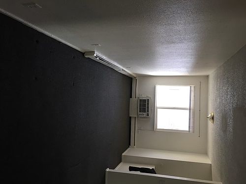 4th image of 1425 Yosemite St APT 9