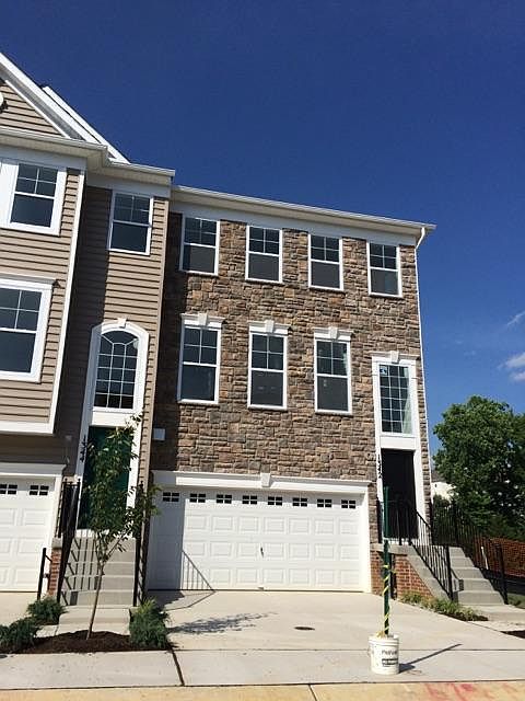 1st image of 1342 Chapel Centre Dr