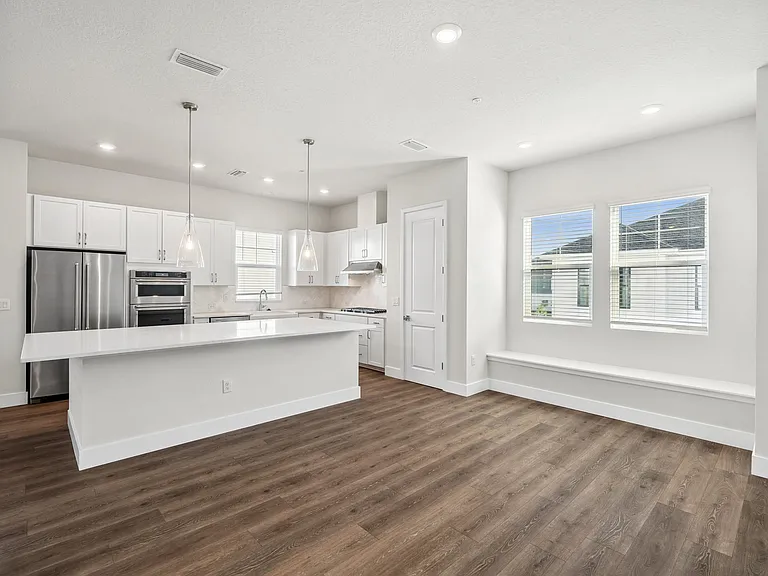 7244 Sutton Ln — Photo 10