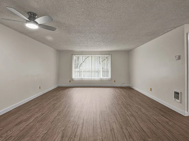 #270 WINDSOR ISLAND ESTATES — Photo 48