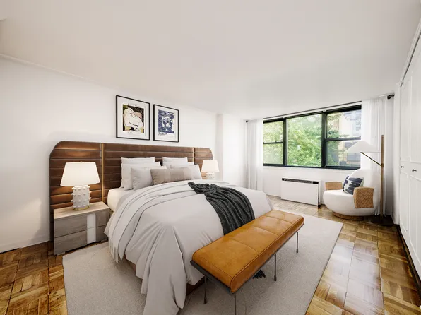 420 East 51st Street image 3 of 6