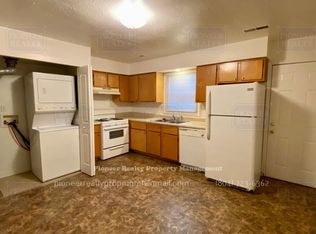 1300 New York Ave APT 8, Hopewell, VA 23860