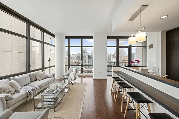 Sold by Compass | media 1