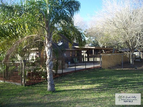 4th image of 103 S Vista Del Sol Dr