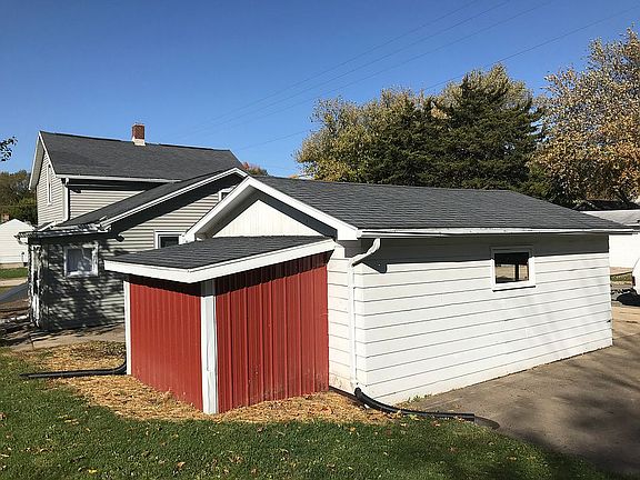 Storage shed