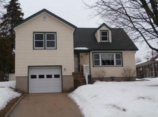 131 Kansas St, Horicon, WI 53032