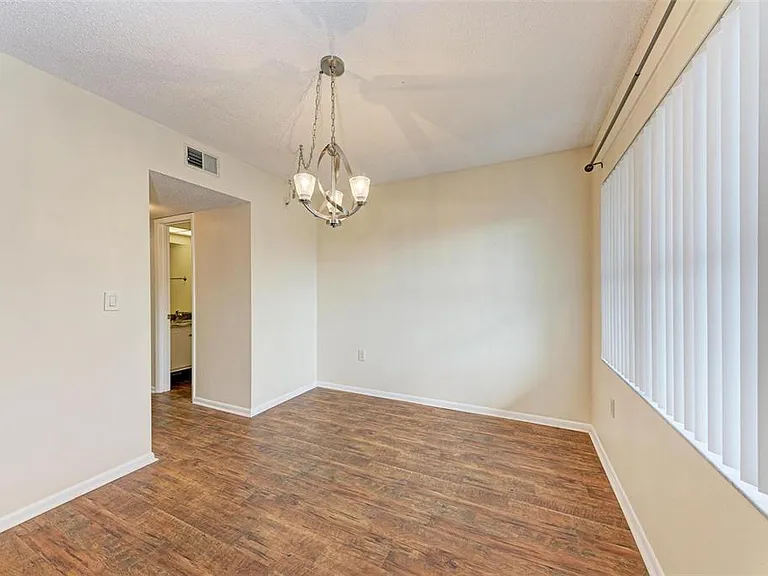 305 30th Ave W #A210 — Photo 7