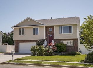 2193 W 1450 N, Clinton, UT 84015