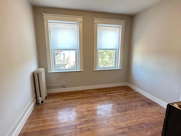 225 Kelton St #16 — Photo 9