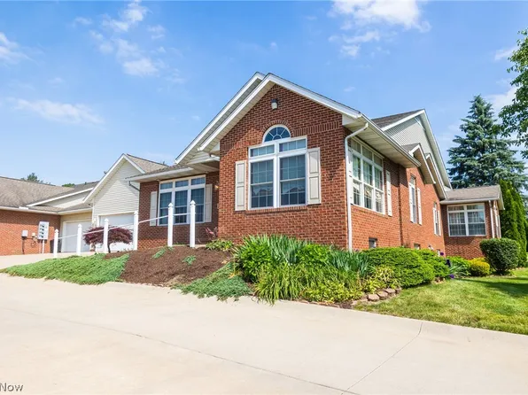 201 Greenbriar Ln, Dalton, OH 44618