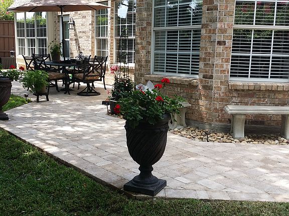 5th image of 3320 San Patricio Dr