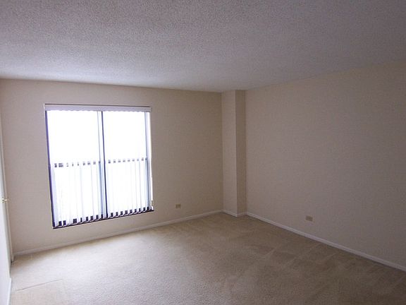 5th image of 511 Aurora Ave Unit 616