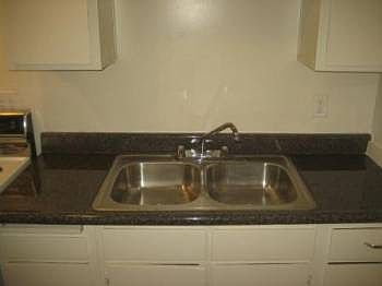4th image of 171 N Alexandria Ave APT A