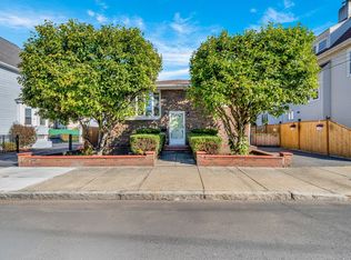 26 Beach St, Malden, MA 02148